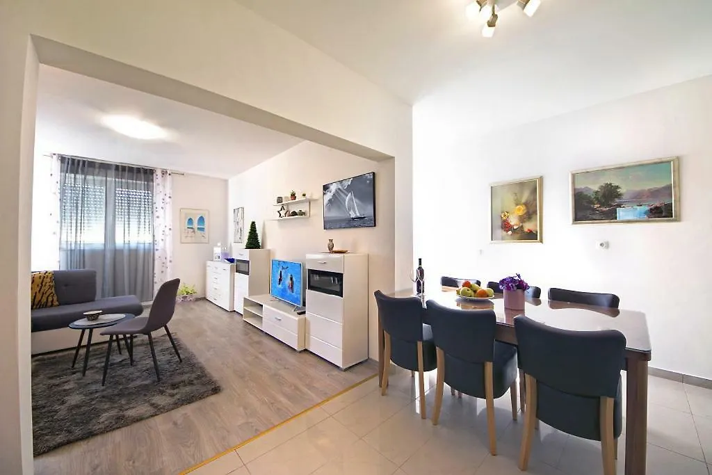 Exlusive Apartment Heni 斯普利特 0*,  克罗地亚